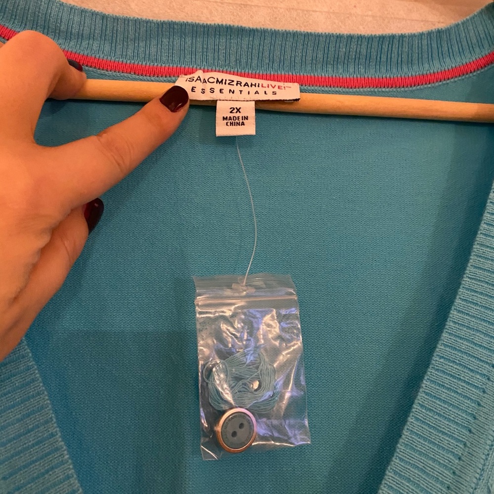 NWT aqua cardigan with 3/4 sleeves - Picture 3 of 3